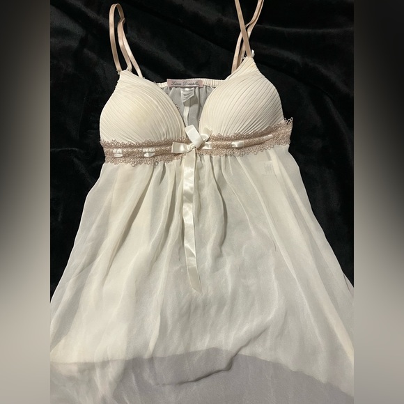 Linea Donatello bundle: 2 babydoll sleep dresses - Picture 5 of 6